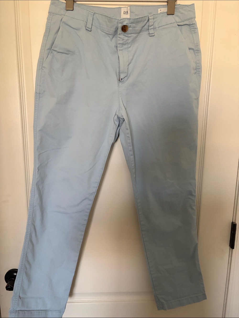 GAP Women’s Light Blue Chino Pants